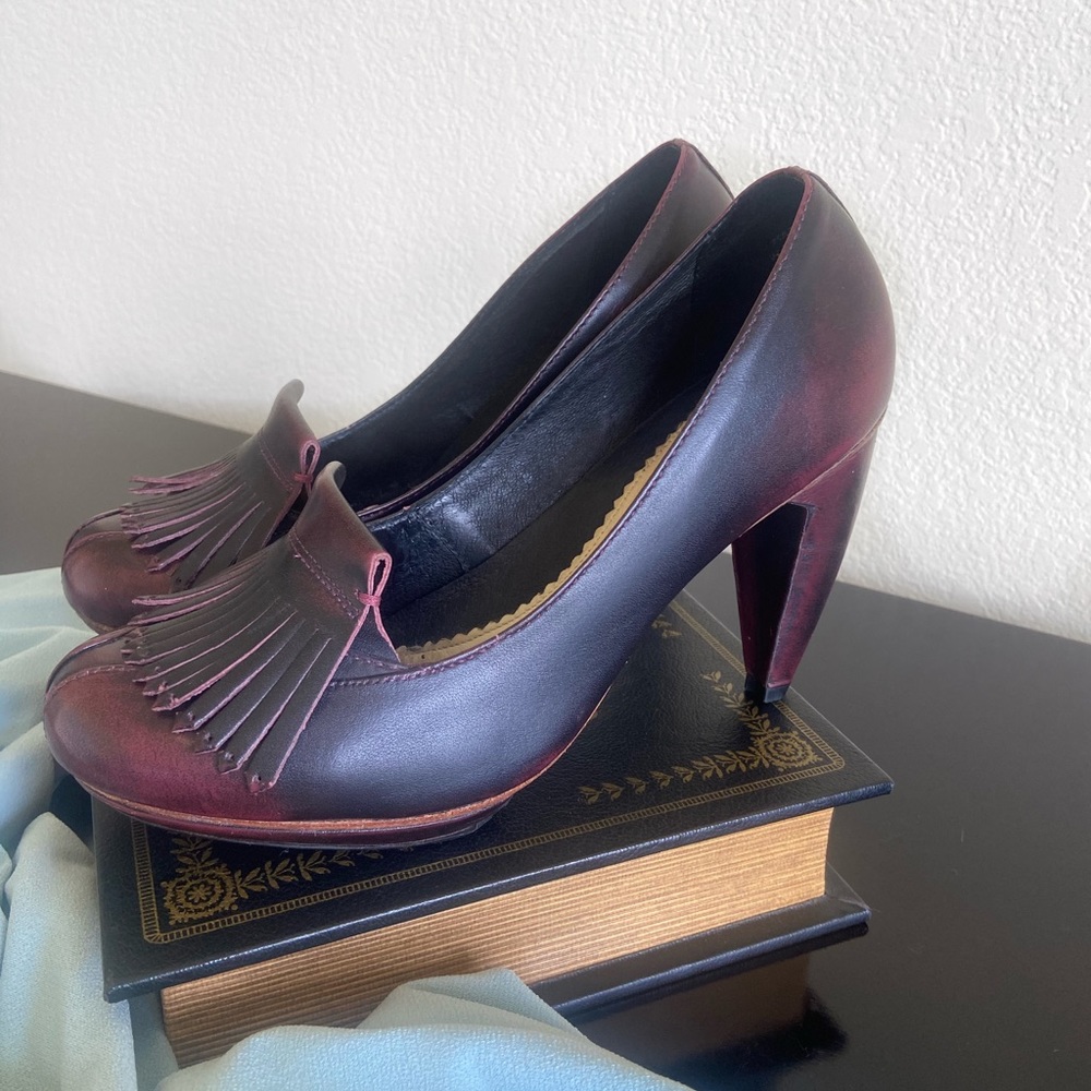 🔥Rare Vintage Library Shoes🔥